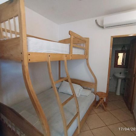 Hostal Yaku Montañita Kültér fotó