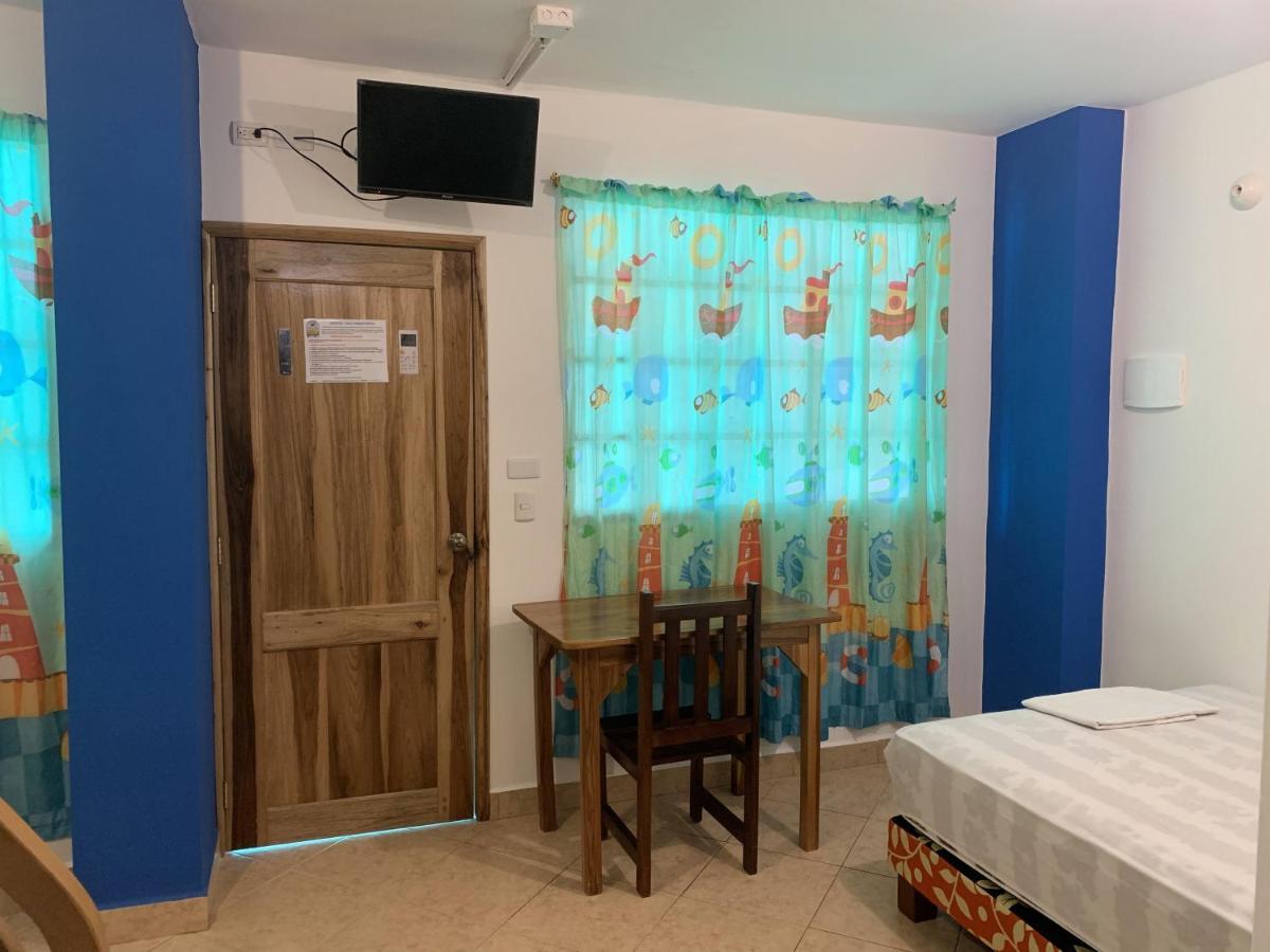 Hostal Yaku Montañita Kültér fotó