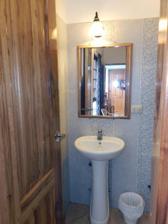 Hostal Yaku Montañita Szoba fotó
