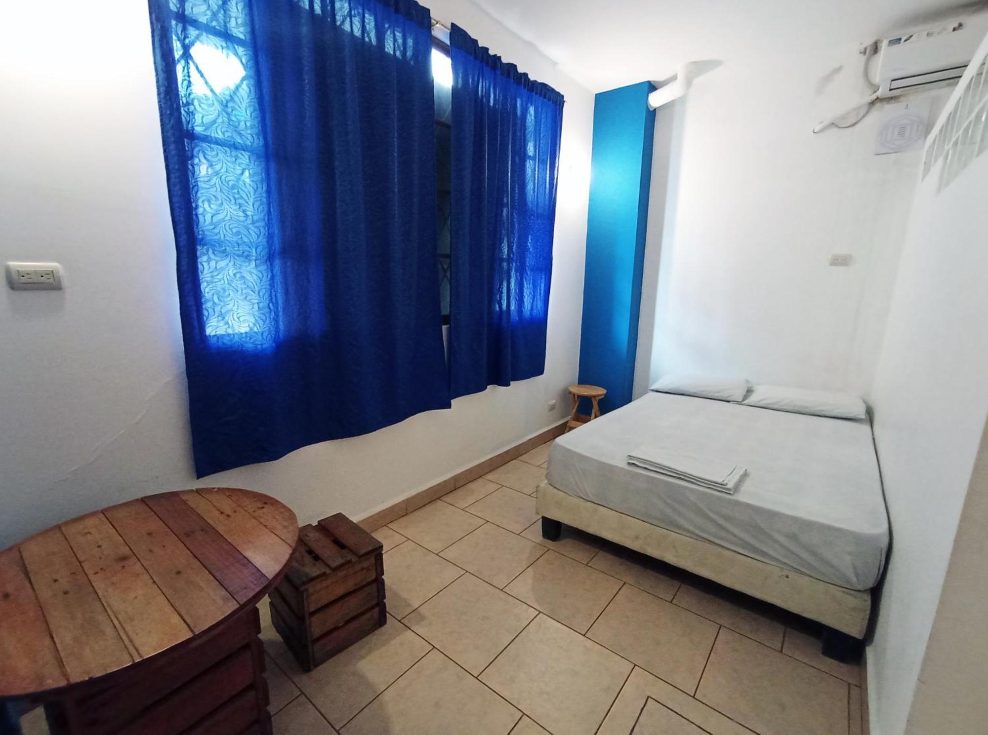 Hostal Yaku Montañita Kültér fotó
