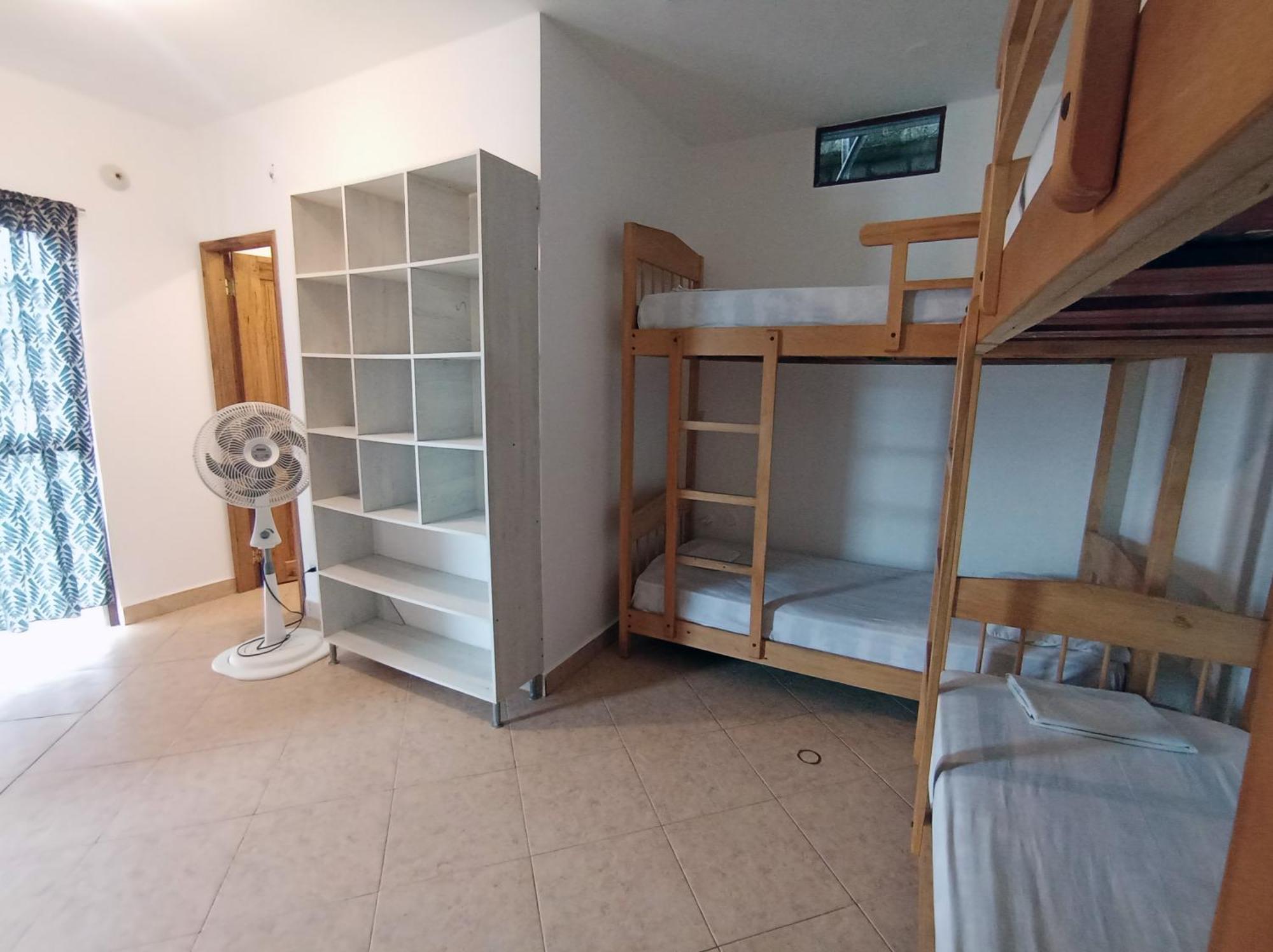 Hostal Yaku Montañita Kültér fotó