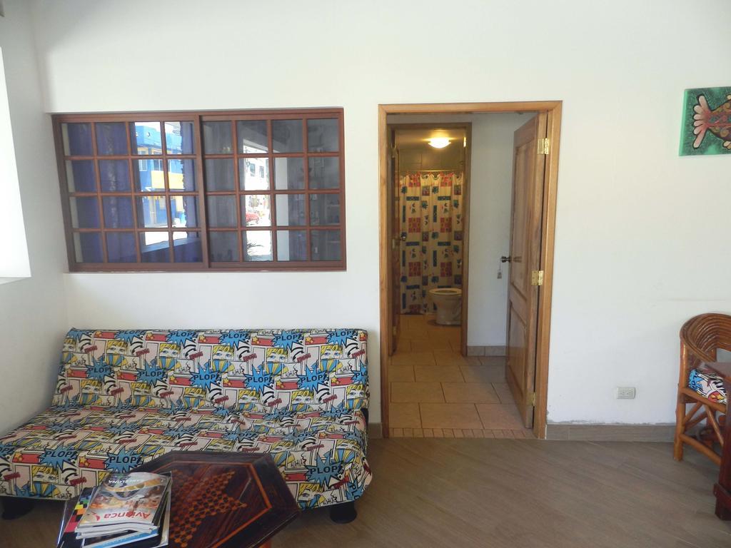 Hostal Yaku Montañita Szoba fotó