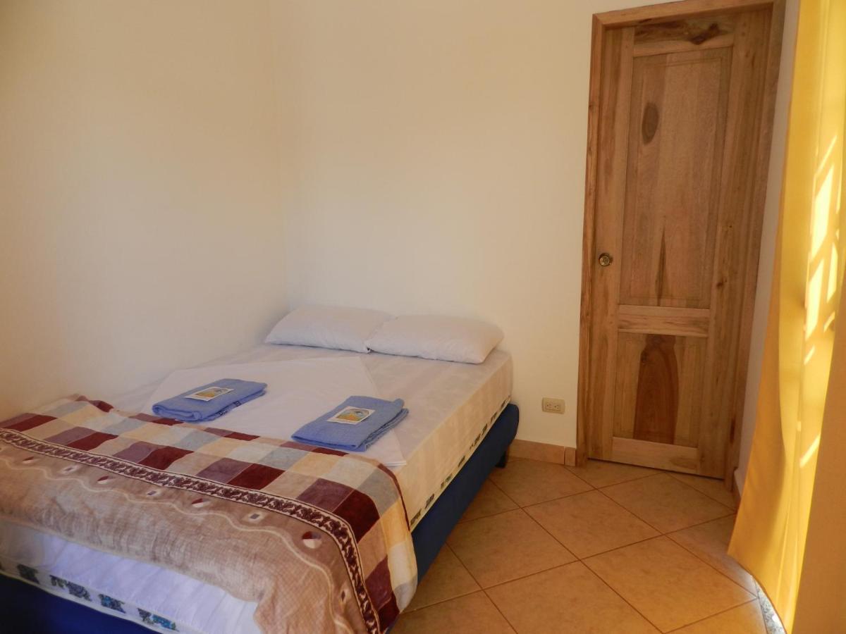 Hostal Yaku Montañita Kültér fotó