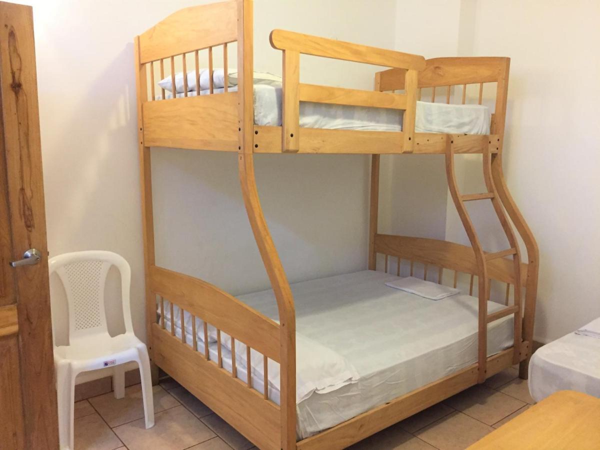 Hostal Yaku Montañita Kültér fotó