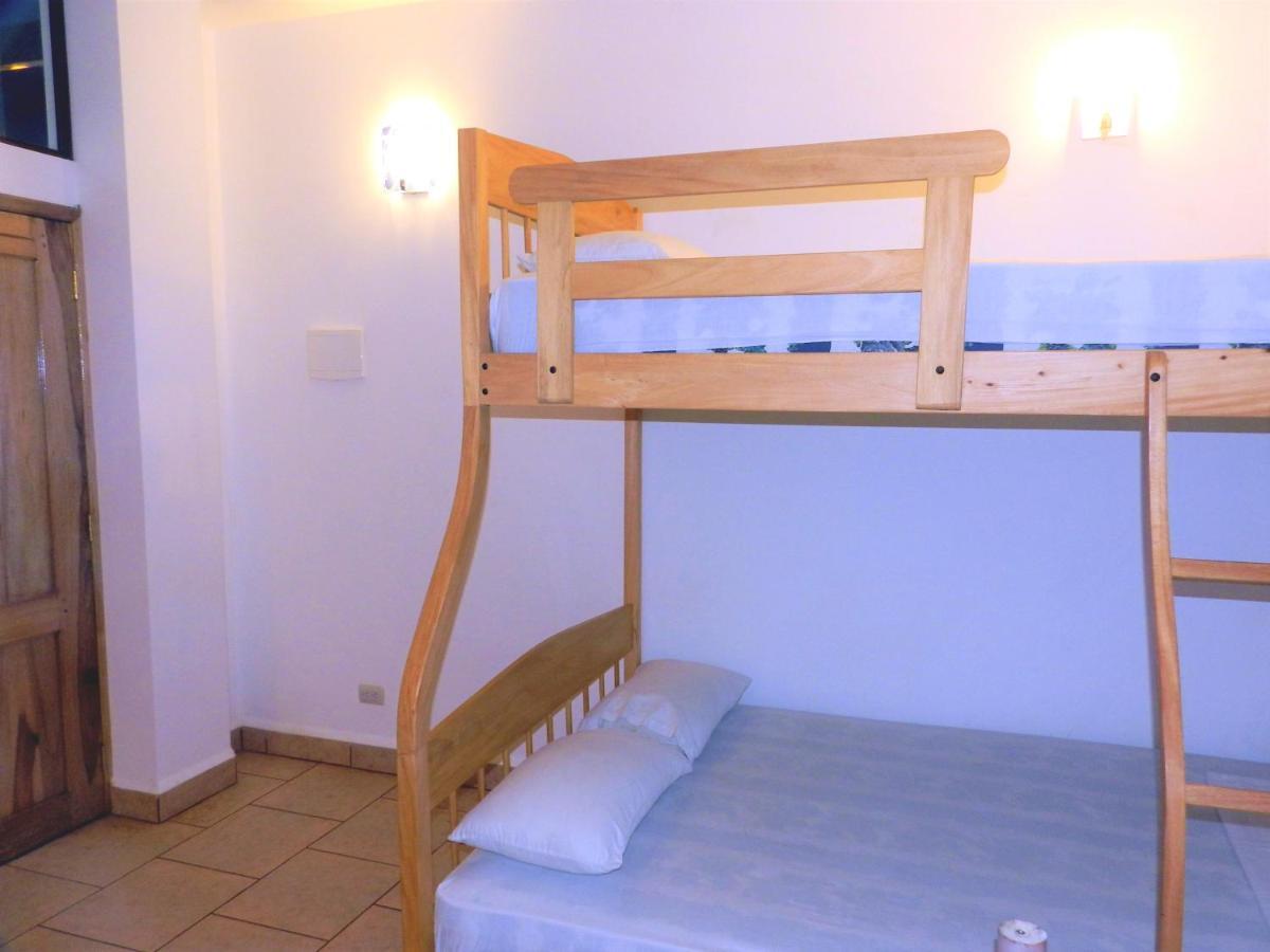 Hostal Yaku Montañita Kültér fotó
